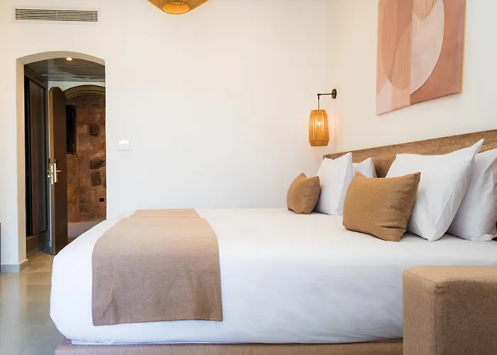 Hotel Acel El Qoseir