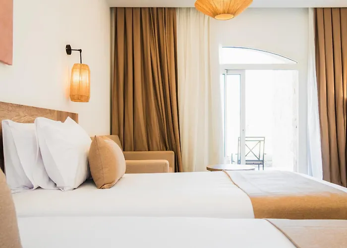 Hotel Acel 4*