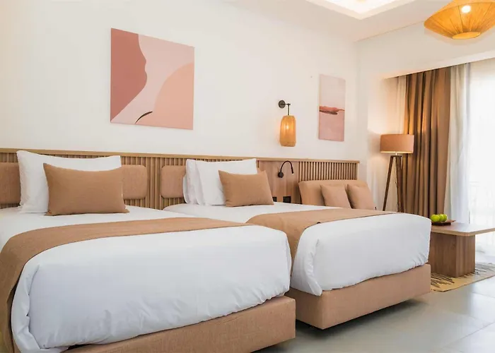 Acel Hotel