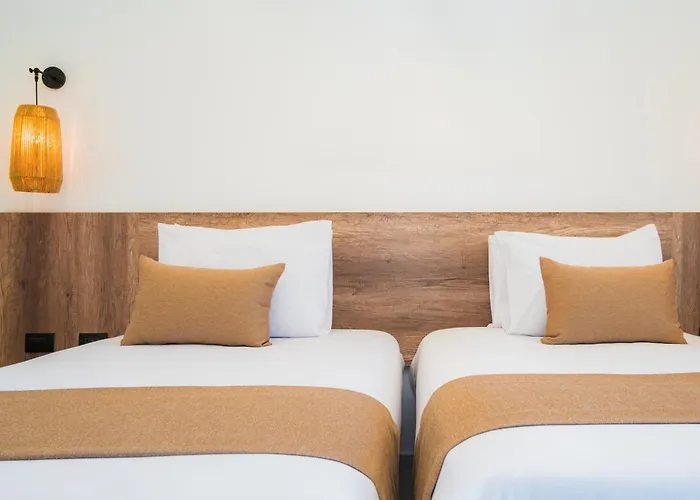 Acel Hotel 4*