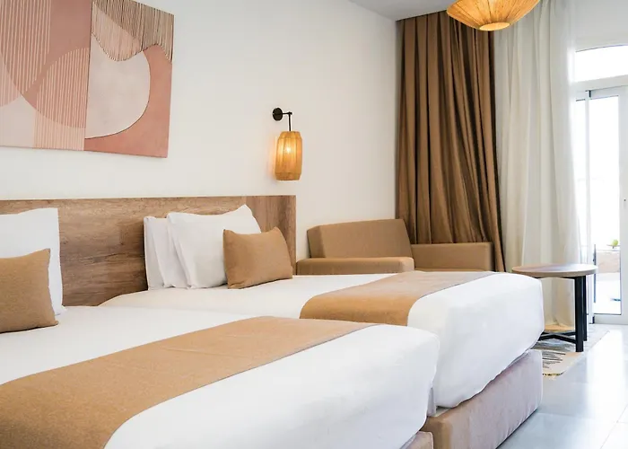 Hotel Acel 4*