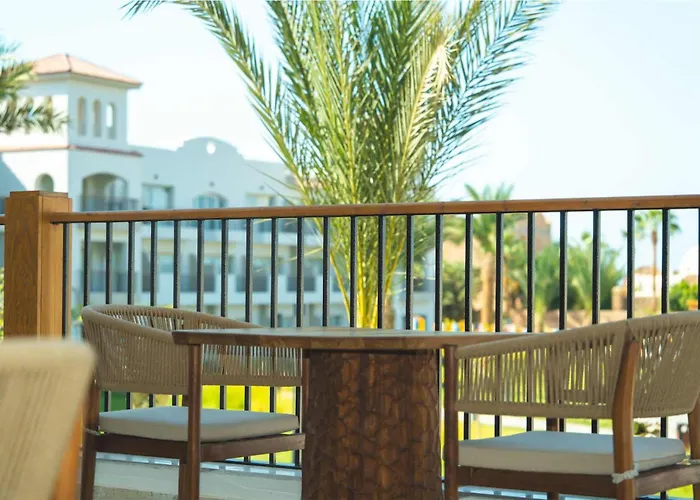 Hotel Acel El Qoseir
